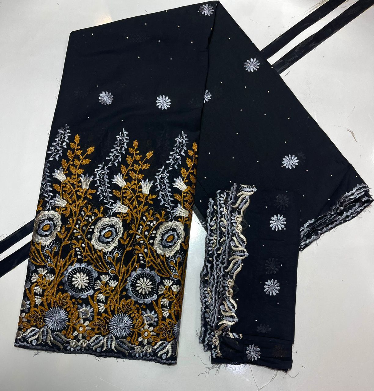 Lafaya Lace